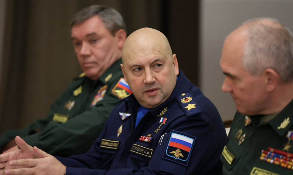 Buvęs rusijos oro ir kosmoso pajėgų vadovas Sergejus Surovikinas
