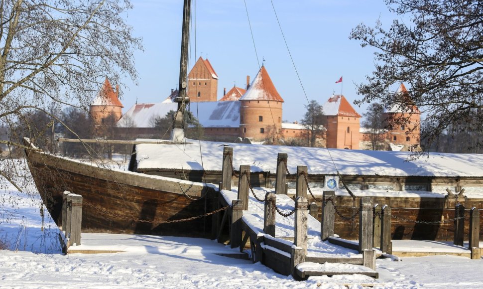 Savaitgaliais žmonių pilni Trakai šiokiadieniais nutyla