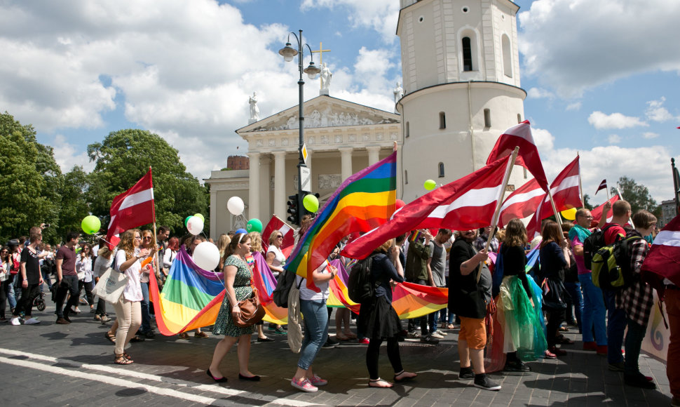 Baltic Pride 2016 eitynės „Už lygybę!“ 