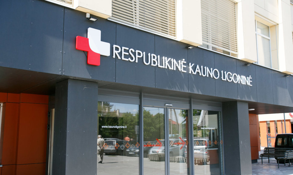 Stovėjimas prie Respublikinės Kauno ligoninės