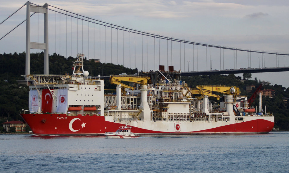 Turkijos prezidentas paskelbė apie Juodojoje jūroje rastą didelį dujų telkinį