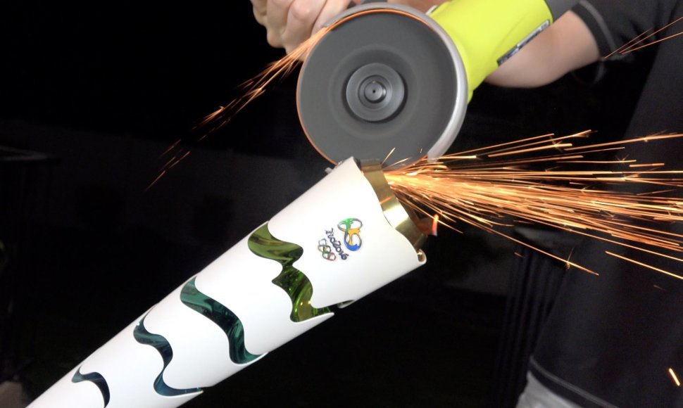 whats-inside-an-olympic-torch