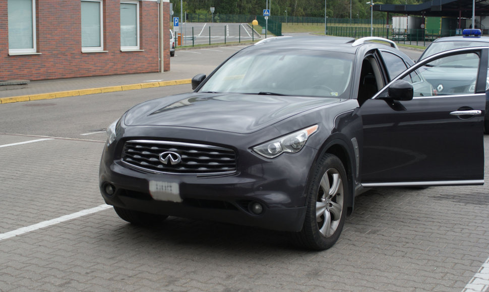 „Infiniti Fx35“