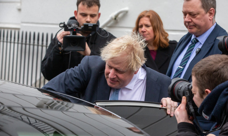 Borisas Johnsonas pakeliui į Bendruomenių Rūmus