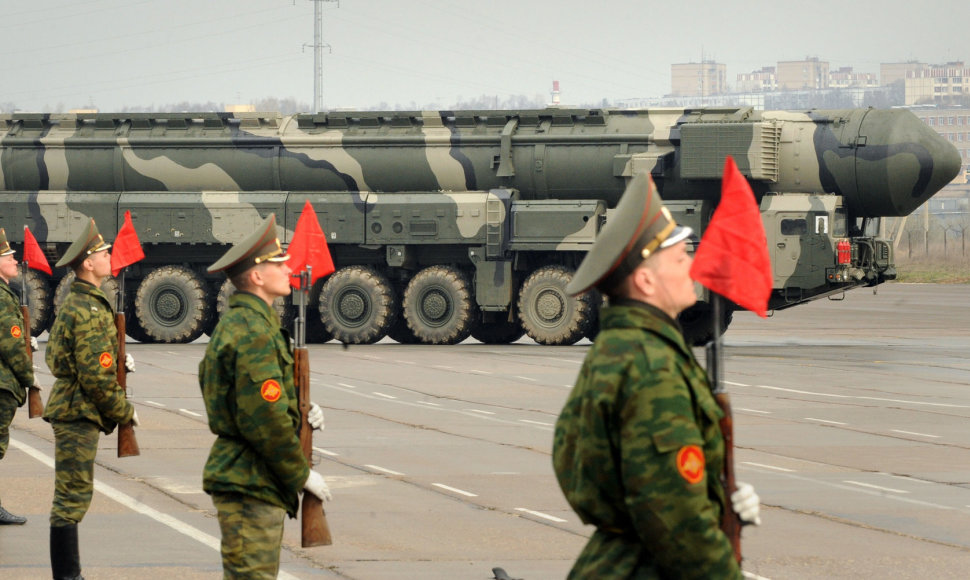 Tarpžemyninės balistinės raketos „Topol-M“