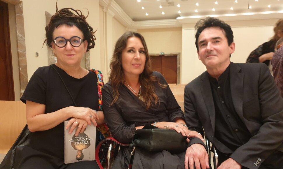 "Wydawnictwo Literackie" ir autorės asmeninis archyvai. Olga Tokarczuk, Kristina Sabaliauskaitė, Grzegorz Zygadło