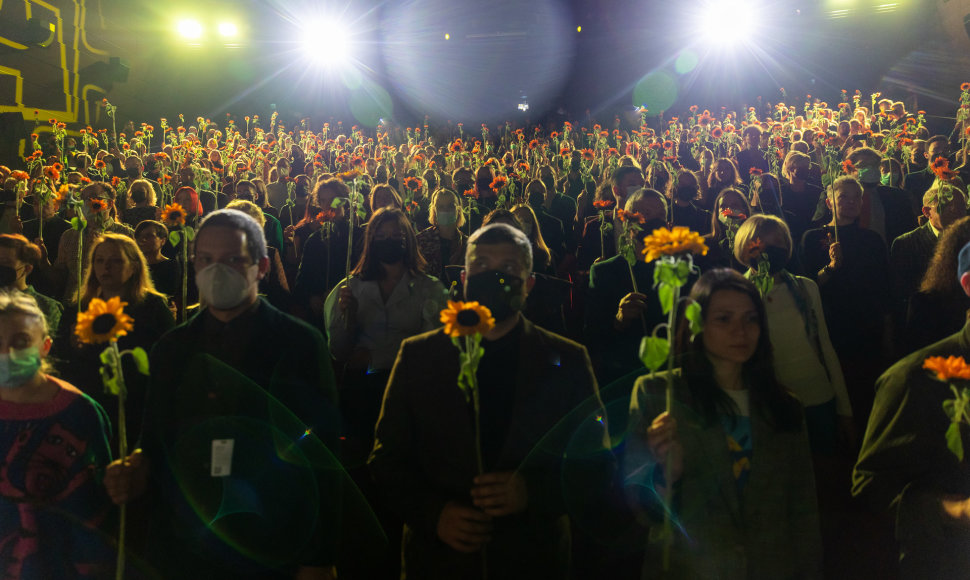 27-ojo Vilniaus tarptautinio kino festivalio „Kino pavasaris“ atidarymo ceremonija