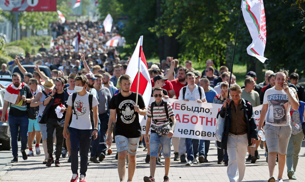 Protestuotojai Minske