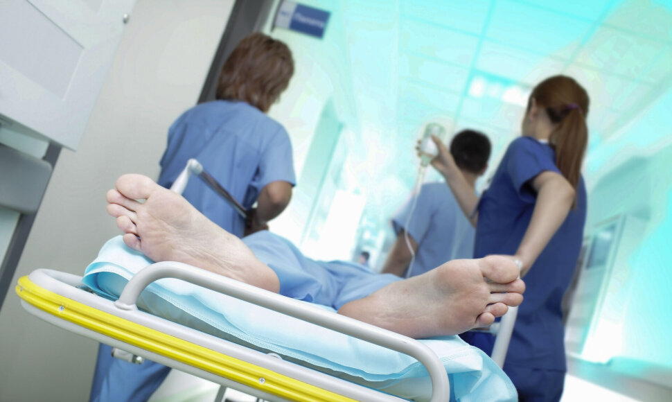 Kodėl laukdami gydymo mir&scaron;ta žaliajame koridoriuje? Labai svarbi žinutė onko pacientams
