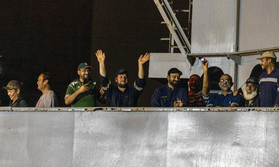 Saudo Arabijos laivu žmonės evakuojami iš Sudano