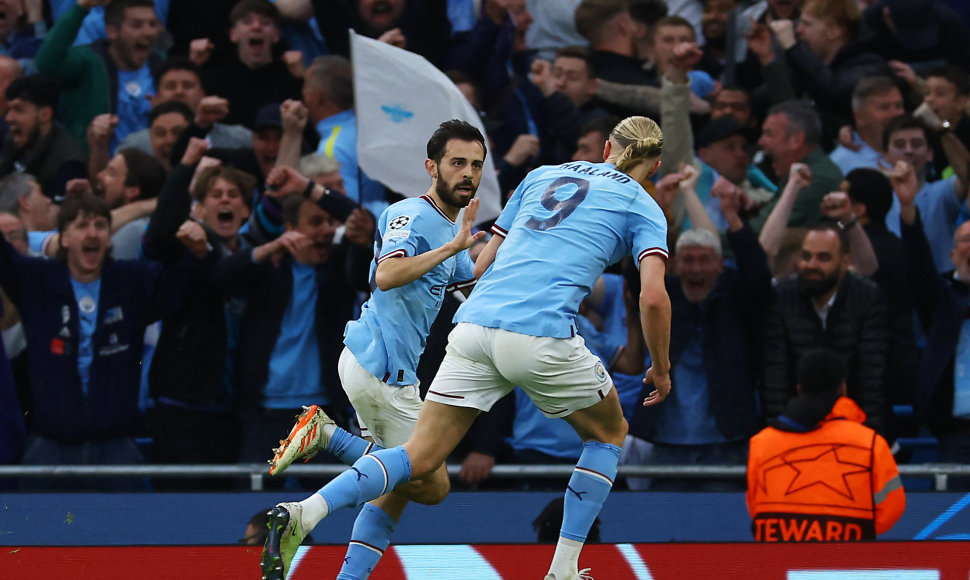 „Manchester City“ triumfas