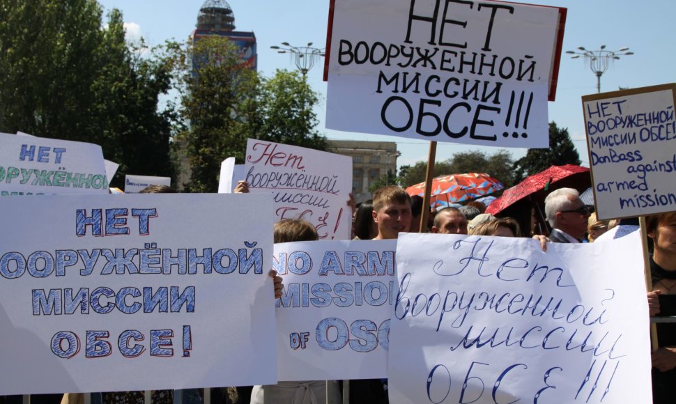 Protestas Donecke prie ESBO misiją