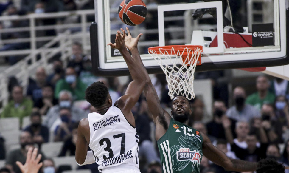 Kostas Antetokounmpo prieš Okaro White'ą