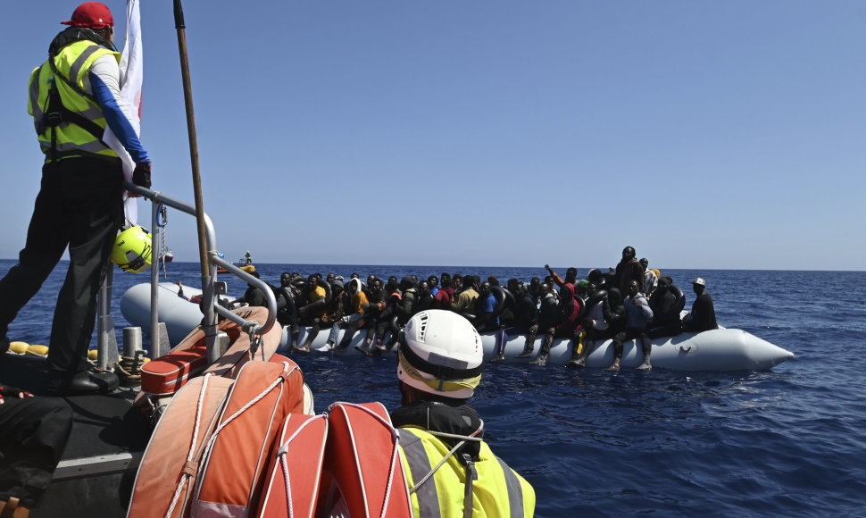 Gelbėjami migrantai Viduržemio jūroje