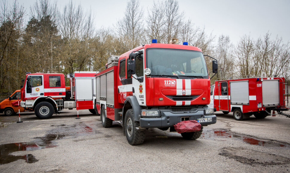 Aplinkosaugininkai aptiko į Vokės draustinį tekančias chemines medžiagas