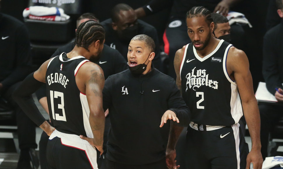 Paulas George'as ir Kawhi Leonardas