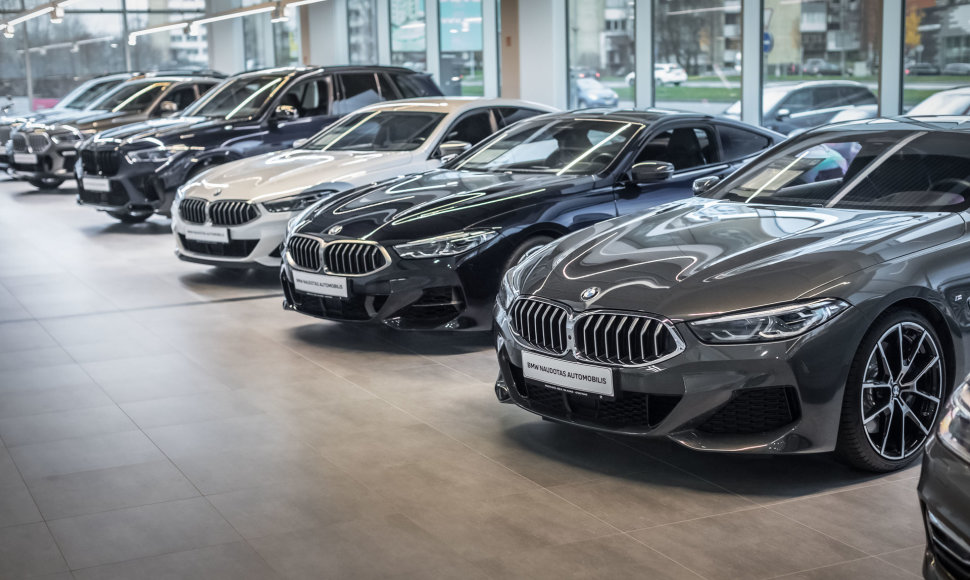 „Krasta Auto“ plečia prekybą naudotais BMW ir „Mini“ automobiliais