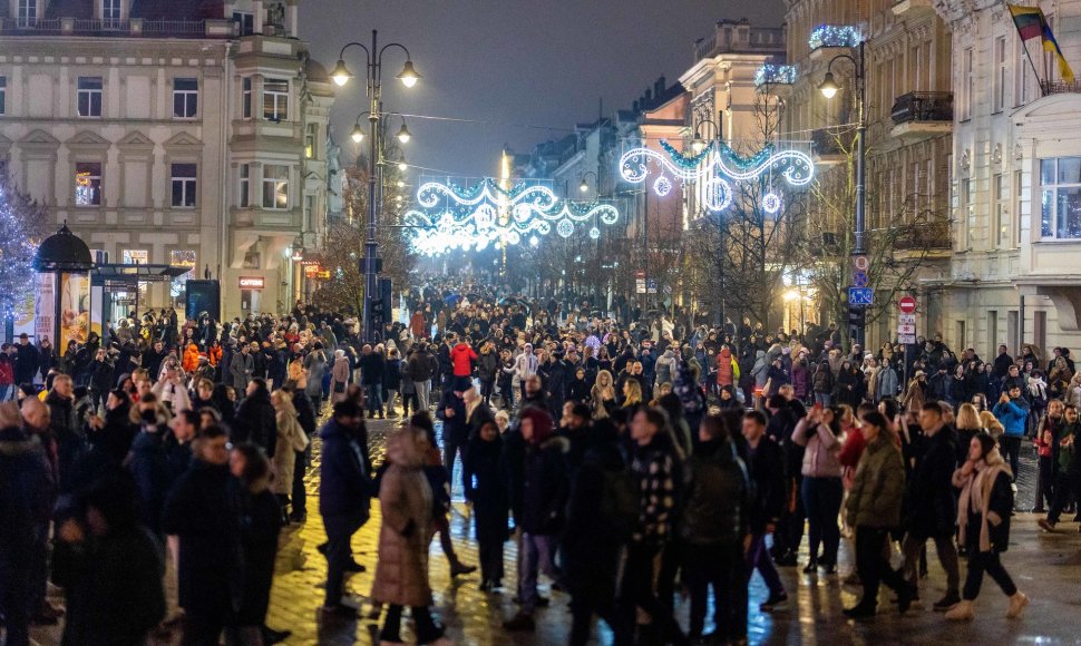 Naujųjų metų sutikimas Vilniaus Katedros aikštėje