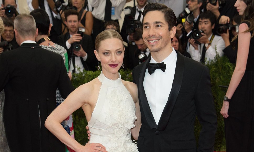 Amanda Seyfried ir Justinas Longas