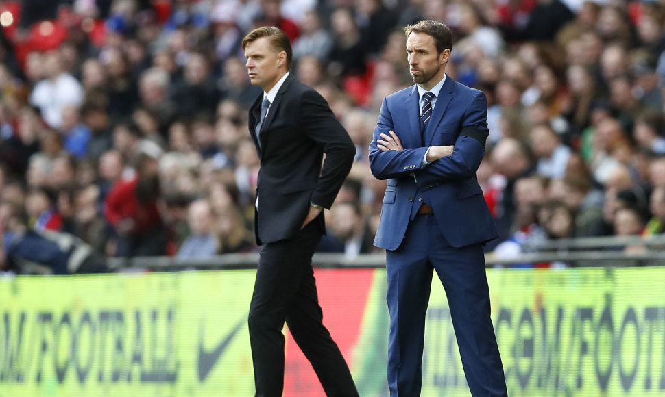 Edgaras Jankauskas ir Garethas Southgate'as