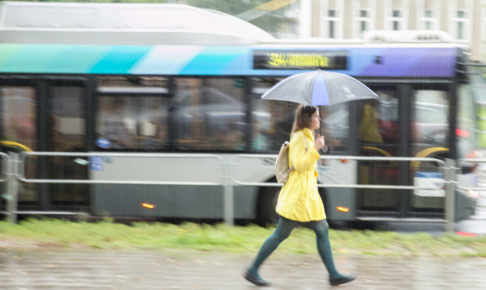 Trečiadienio popietės lietus Vilniuje