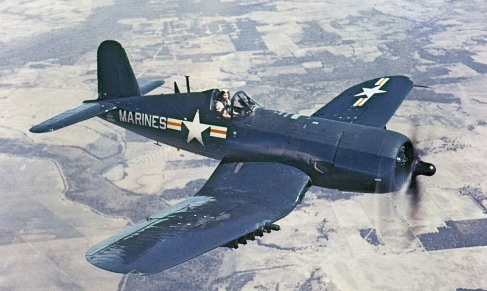 F4U Corsair lėktuvas