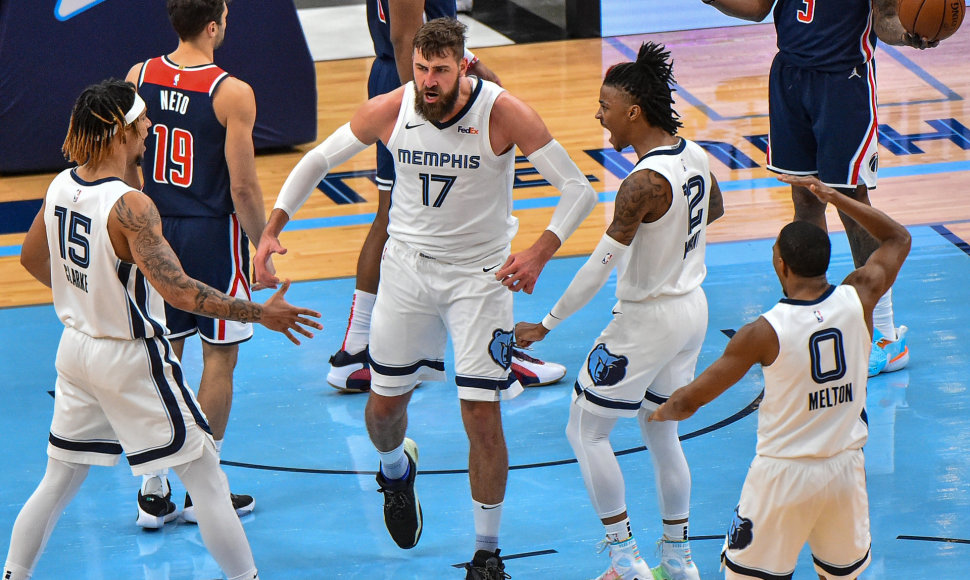 Jonas Valančiūnas padėjo „Memphis“ Grizzlies“ pasiekti pergalę.