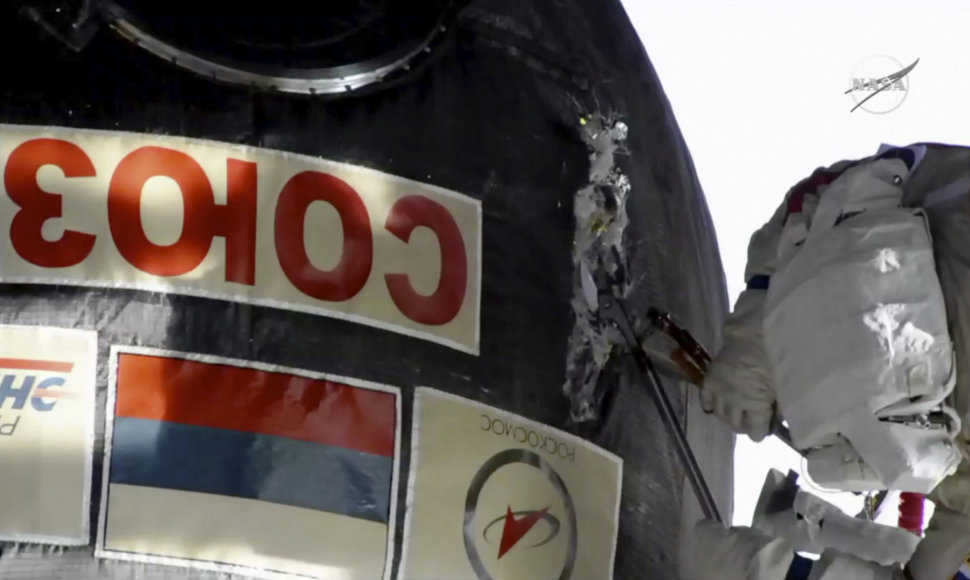 Erdvėlaivis „Sojuz“ buvo apžiūrėtas iš išorės