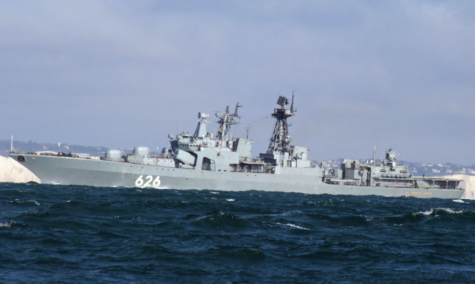 Rusijos kovos su povandeniniais laivais laivas „Viceadmiral Kulakov“
