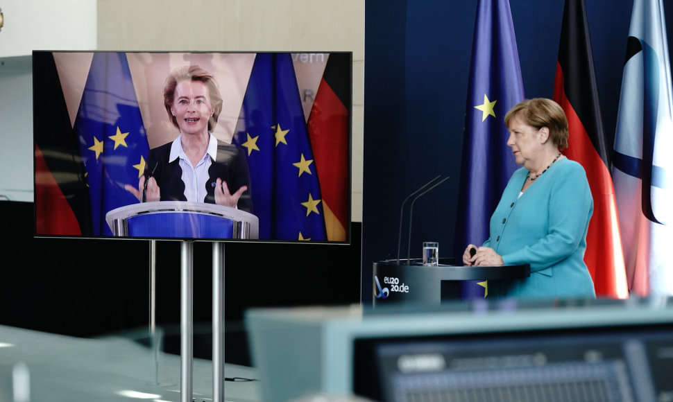 Ursulos von der Leyen ir Angelos Merkel pokalbis