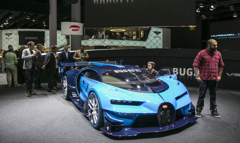 „Bugatti Vision Gran Tourismo“ Frankfurto automobilių parodoje