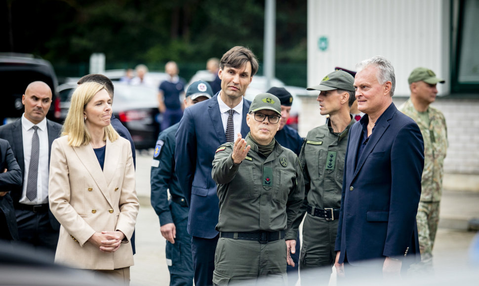 Agnė Bilotaitė, Rustamas Liubajevas, Gitanas Nausėda