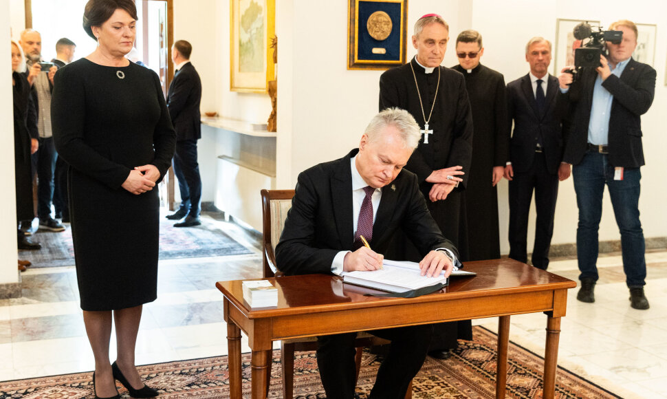 Gitanas Nausėda