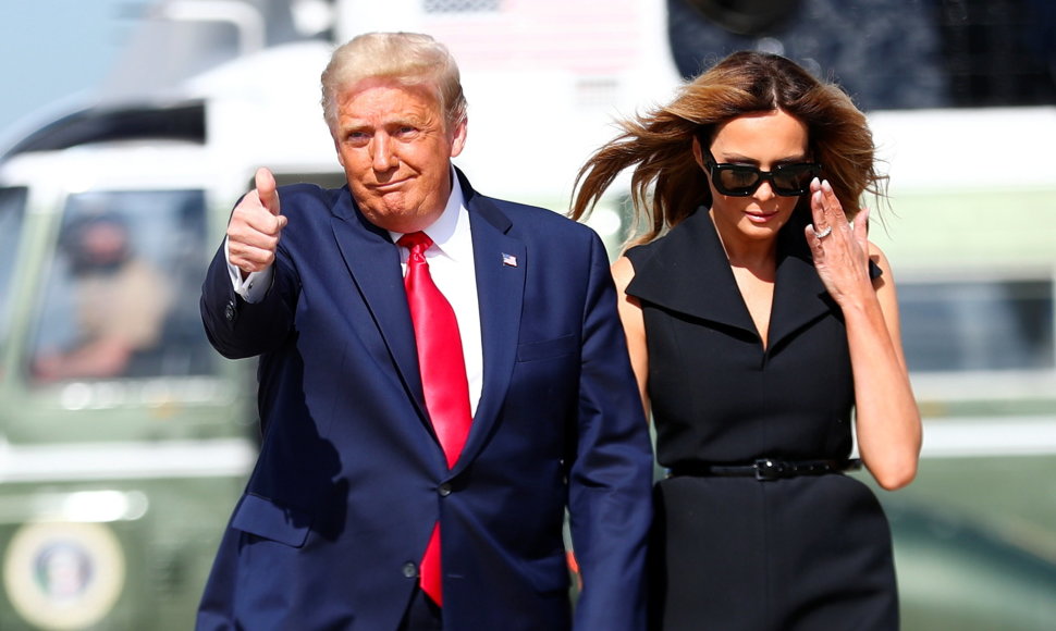 Donaldas Trumpas su žmona Melania