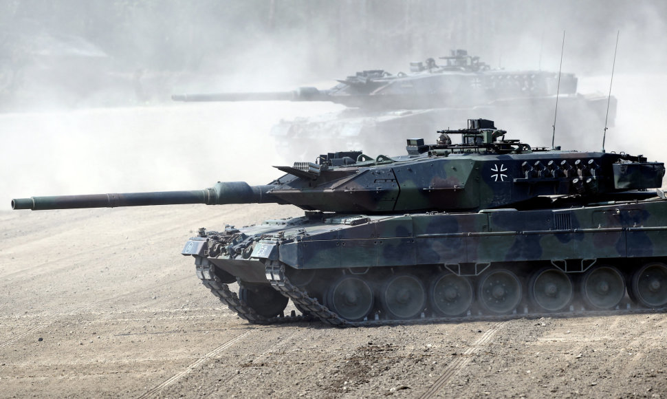 Leopard 2 tankas