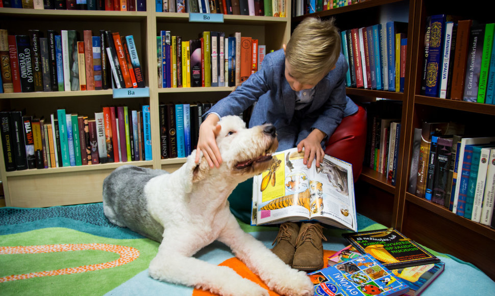 Skaitymai su šunimi
