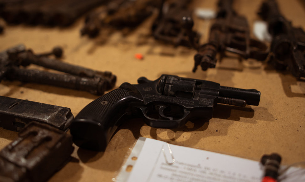 Karo muziejui perduoda Šiaulių policijos amunicija