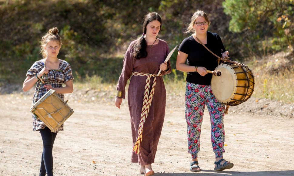 Festivalio „Mėnuo Juodaragis“ lankytojai