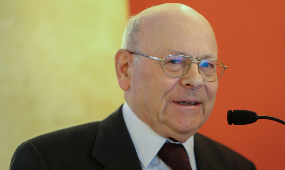 Prof. Krzysztofas Pomianas