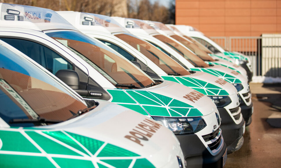 Klaipėdos preigūnų automobilių parką papildė 29 naujos transporto priemonės