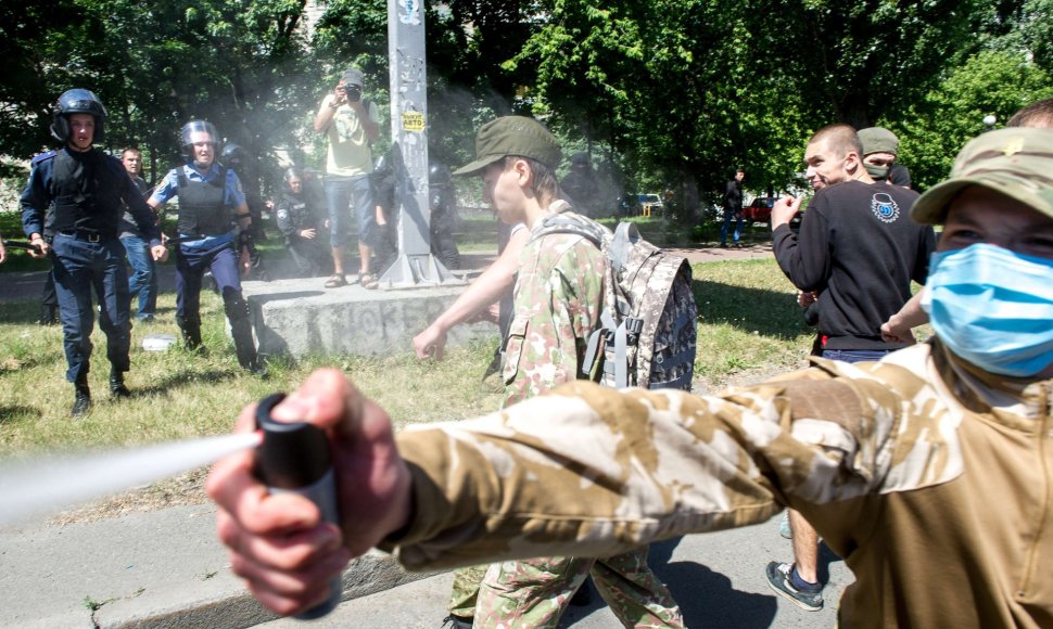 Pirmajame Kijevo gėjų parade nepavyko išvengti smurto