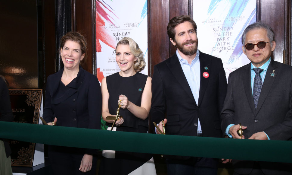 Jake'as Gyllenhaalas atidarė naują teatrą Brodvėjuje