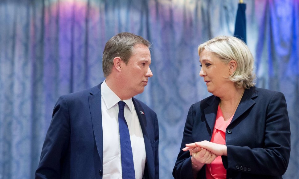 Nicolas Dupont'as-Aignanas ir Marine Le Pen