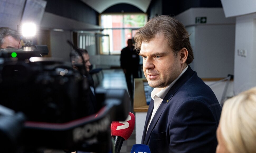 Teismas už seksualinius nusikaltimus prie&scaron; nepilnamečius eksparlamentarui Kristijonui Barto&scaron;evičiui skyrė septynerių metų laisvės atėmimo bausmę / Paulius Peleckis/BNS nuotr.