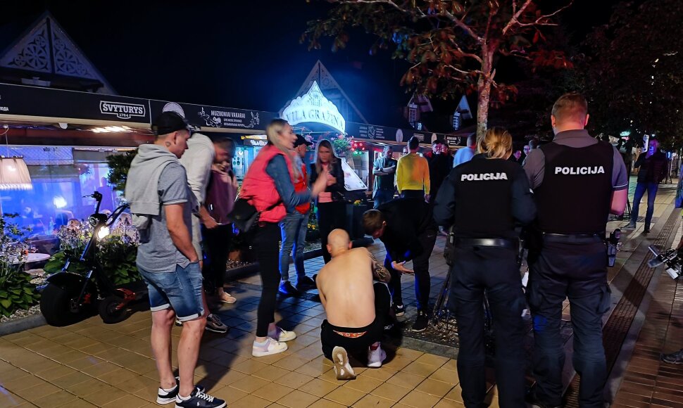 Naktinis budėjimas su Palangos policija