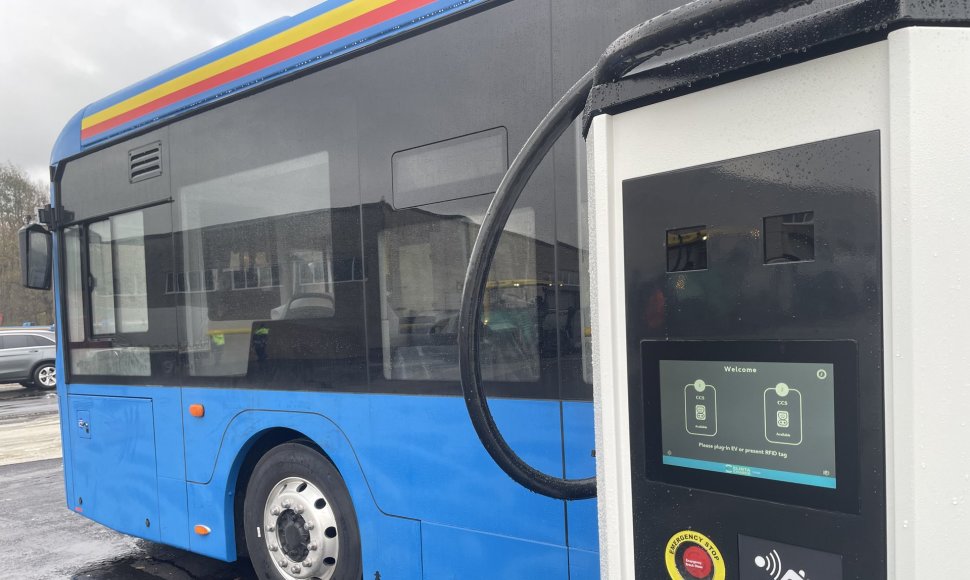 Į Klaipėdos gatvės išriedėjo 13 naujų autobusų