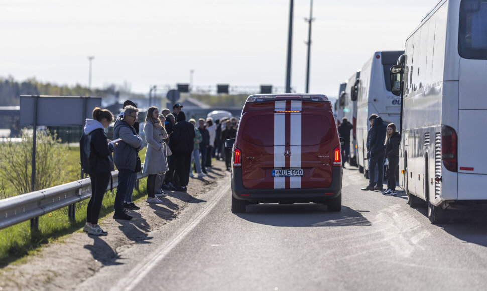 Gaisras Medininkų pasienio punkte: sudegė muitinės angaras