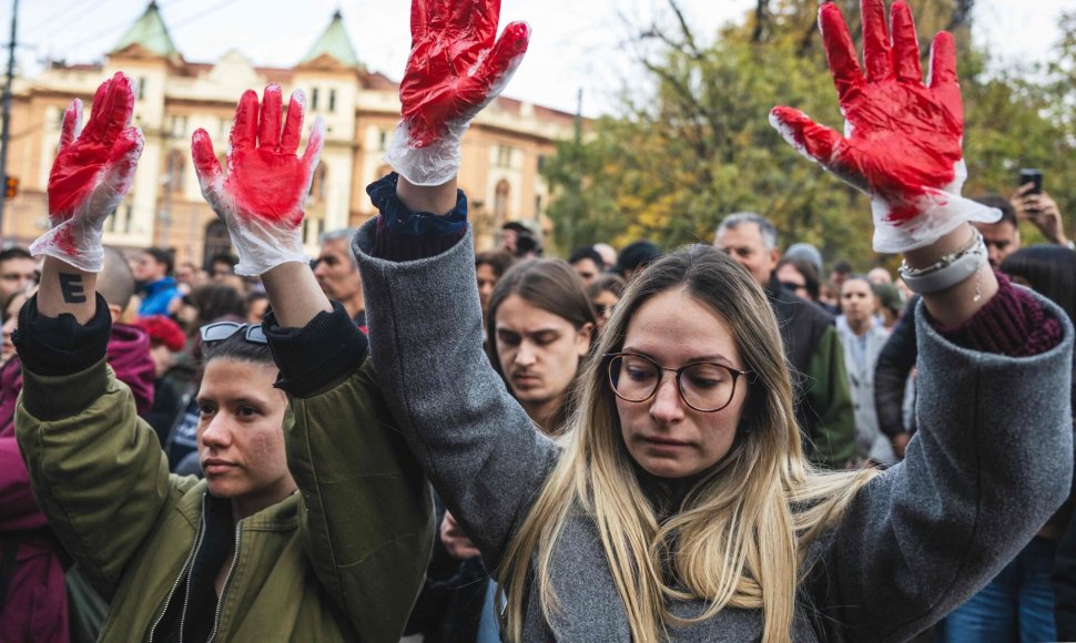 Protestas Serbijoje / ANDREJ ISAKOVIC / AFP