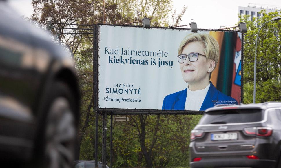 Ingridos Šimonytė politinės reklamos stendas