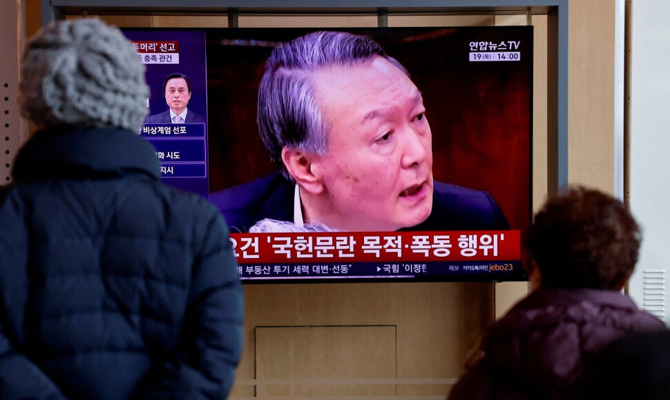 Yoon Suk-yeolas / Soo-hyeon Kim / REUTERS